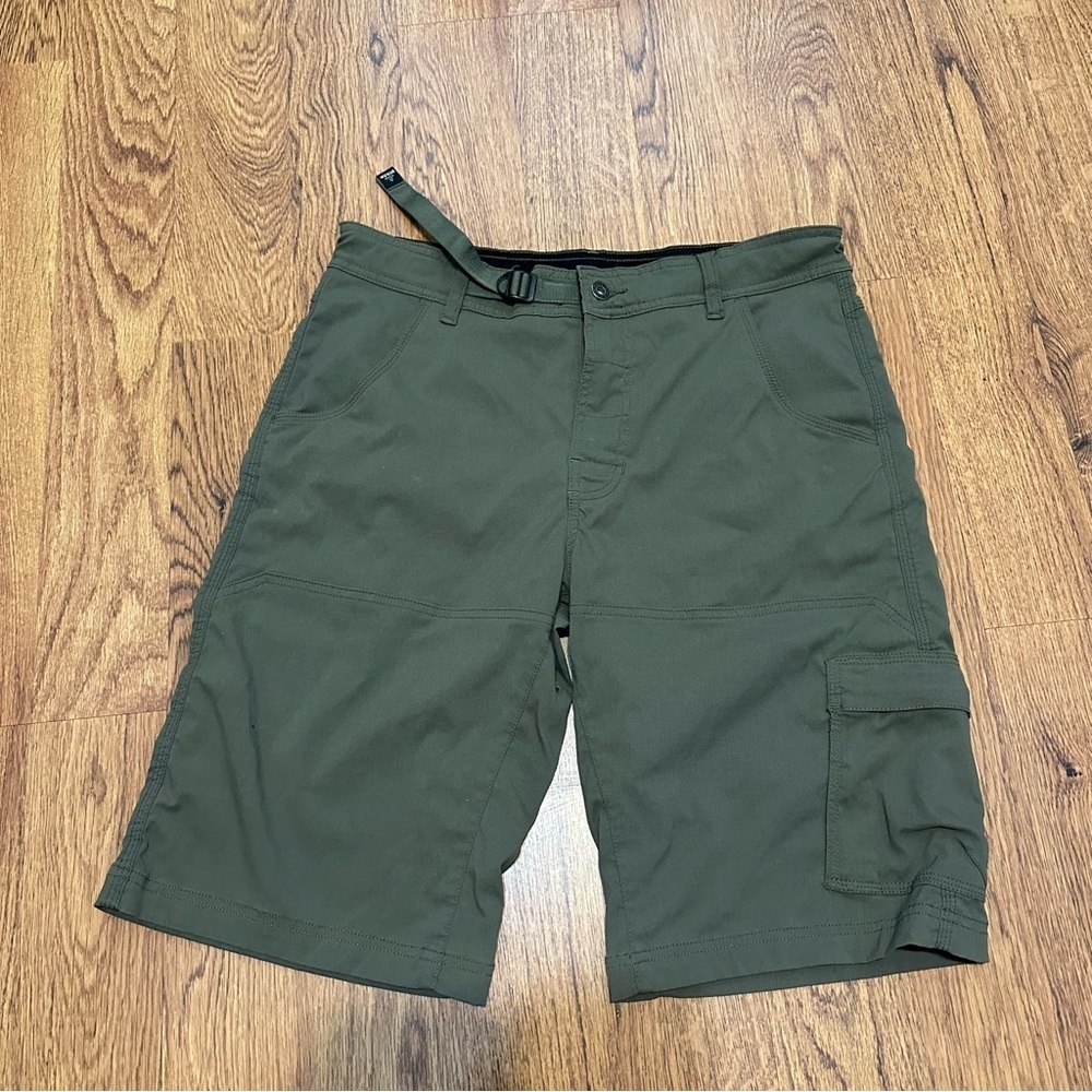 Prana Green Cargo Men Shorts Hiking Outdoors Size Medium